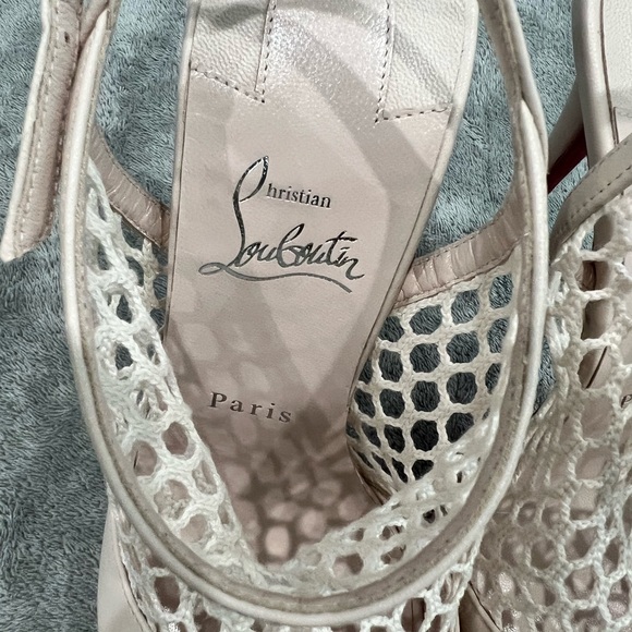 Authentic Christian Louboutin sandals. New. Never used, doesnt fit size - Picture 6 of 6